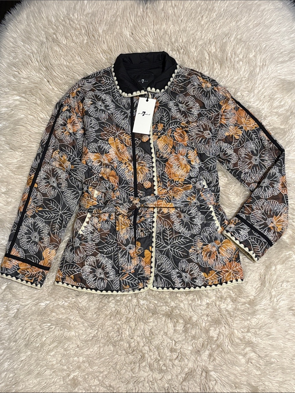 Floral Quilted & Embroidered Jacket 🧥
